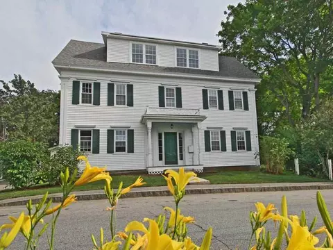 17 Grove St, Bath, ME 04530 photo 1
