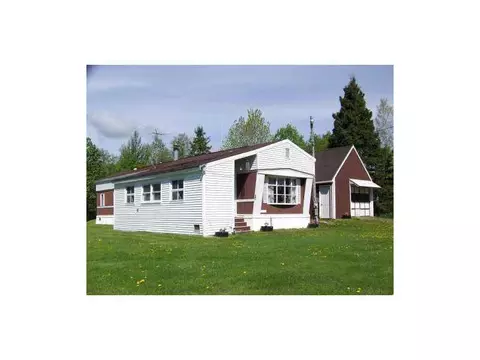 48 Herring St, Dover Foxcroft, ME 04426 photo 1