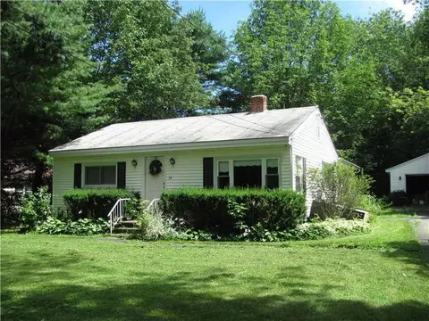36 Mayo Rd, Hampden, ME 04444 photo 1