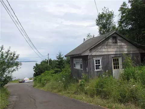 11 Eureka St, Lubec, ME 04652 photo 1