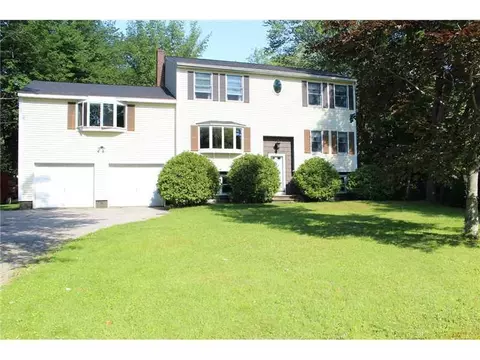 26 Guinea Rd, Biddeford, ME 04005 photo 1