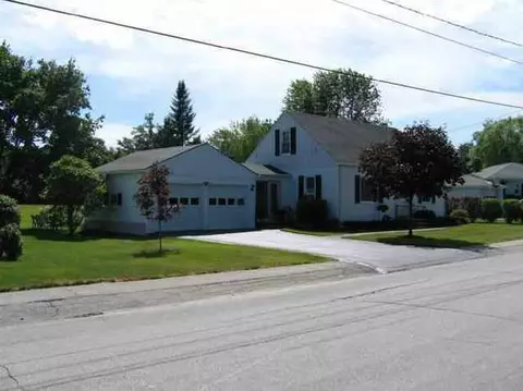 6 Windsor St, Augusta, ME 04330 photo 1