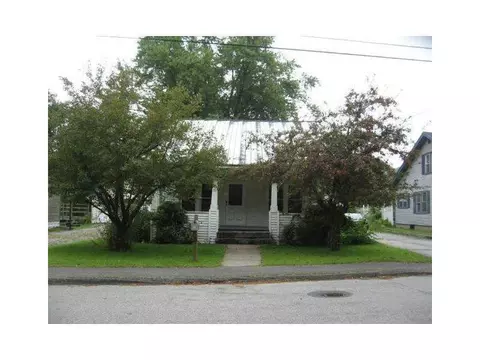 32 Highland Ave, Dixfield, ME 04224 photo 1