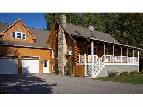 5 Wesley Dr, Biddeford, ME 04005 photo 1