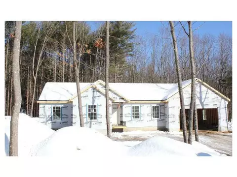 5 Cornerstone Dr, Biddeford, ME 04005 photo 1