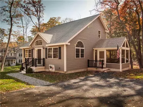 6 Woodcrest Ave, Ogunquit, ME 03907 photo 1