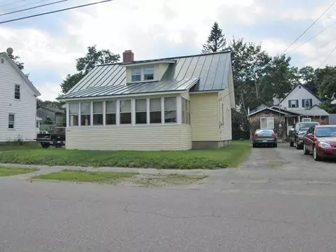 466 Aroostook Ave, Millinocket, ME 04462 photo 1