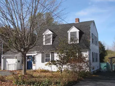 5 Pine St, Augusta, ME 04330 photo 1