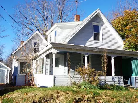 984 E Madison Rd, Madison, ME 04950 photo 1