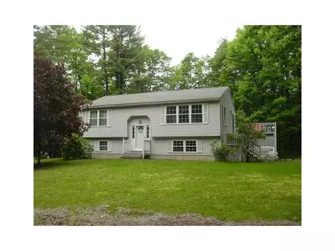 2 Chickadee Ln, Limerick, ME 04048 photo 1
