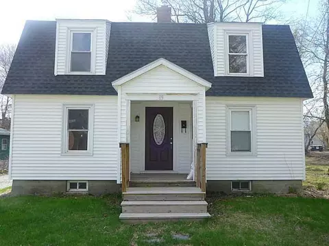 89 Chamberlain St, Brewer, ME 04412 photo 1