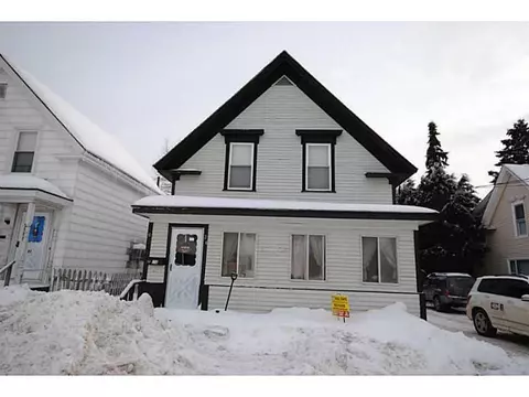 24 Blake St, Brewer, ME 04412 photo 1