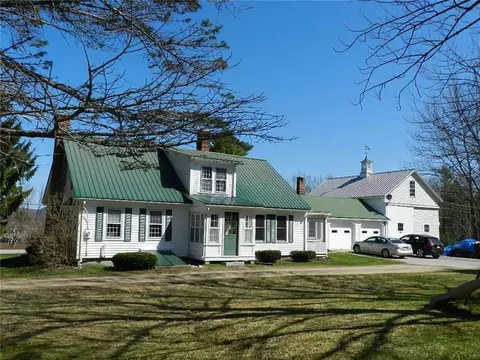 10 Upper Sumner Hill Rd, Sumner, ME 04292 photo 1