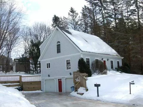 11 Kling St, Augusta, ME 04330 photo 1