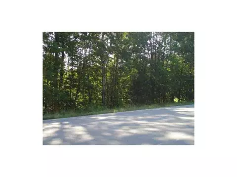 946 River Rd, Buxton, ME 04093 photo 1