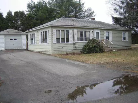 2 Bert St, Winslow, ME 04901 photo 1