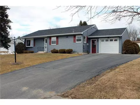 27 Cummings Ave, Augusta, ME 04330 photo 1