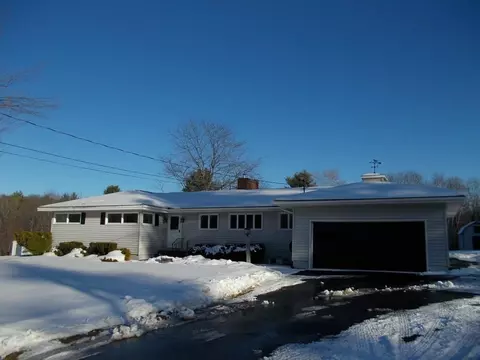 167 Franklin Rd, Jay, ME 04239 photo 1