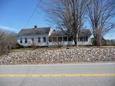 97 Guinea Rd, Biddeford, ME 04005 photo 1