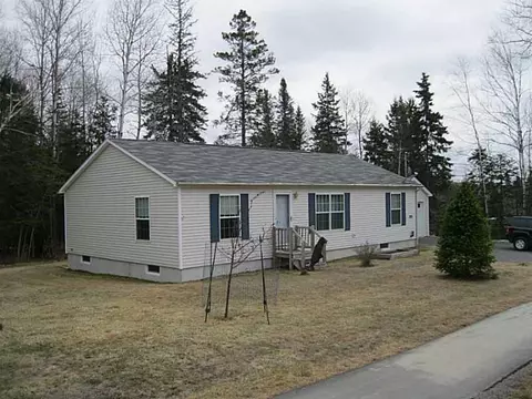 73 Allen St, Rangeley, ME 04970 photo 1