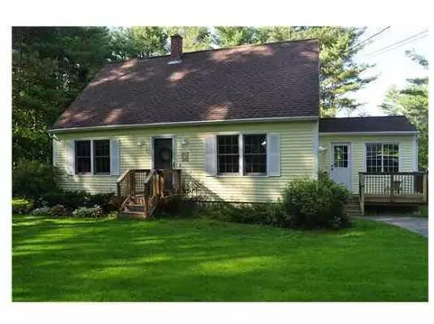 721 Main St, Readfield, ME 04355 photo 1