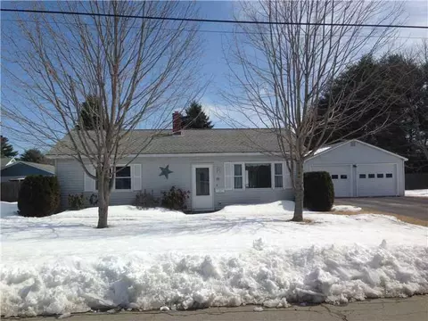 61 Windy St, Augusta, ME 04330 photo 1