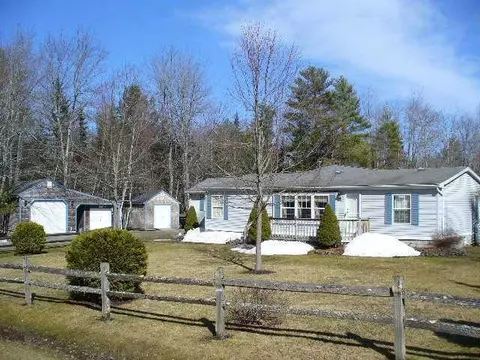 127 Mackenzie Ln, Woolwich, ME 04579 photo 1