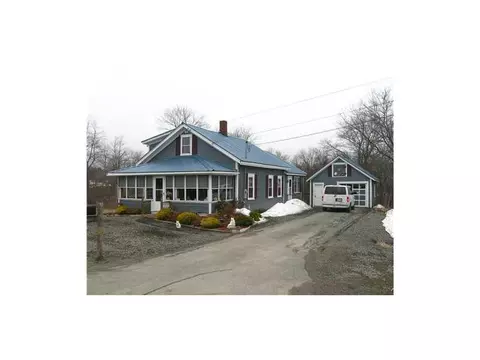 14 Spring St, Milo, ME 04463 photo 1