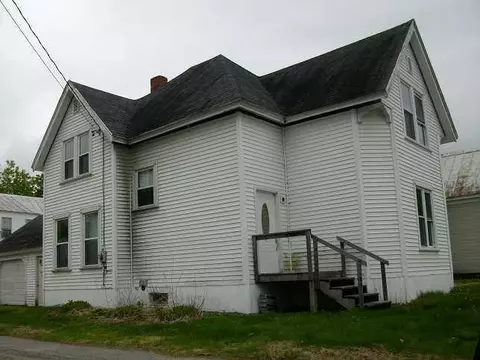 55 Madison Ave, Madison, ME 04950 photo 1