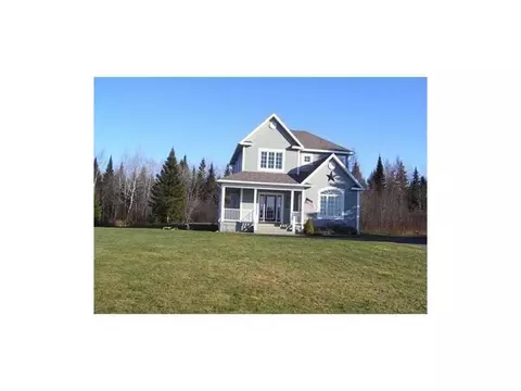 29 Wilcox Dr, Mapleton, ME 04757 photo 1