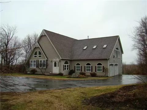 332 Main St, Orono, ME 04473 photo 1