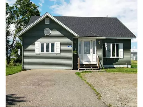 913 Bog Rd, Limestone, ME 04750 photo 1