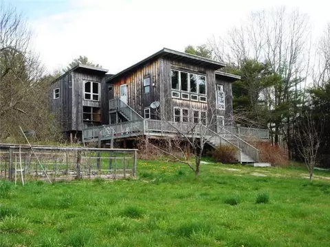 82 Kenyon Dr, Dresden, ME 04342 photo 1