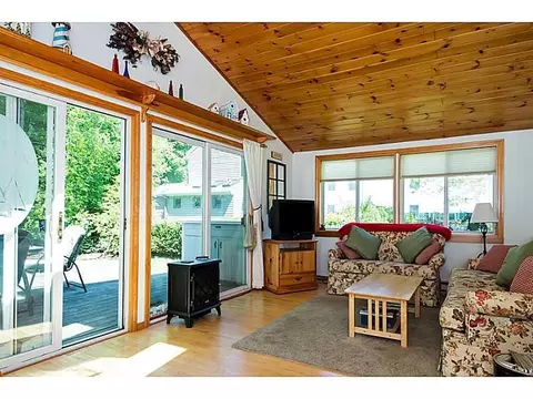 49 Bayview Ave, Ogunquit, ME 03907 photo 1