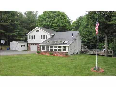 572 Patten Dr, Hermon, ME 04401 photo 1