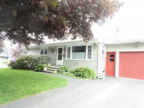 20 Crawford Dr, Bath, ME 04530 photo 1