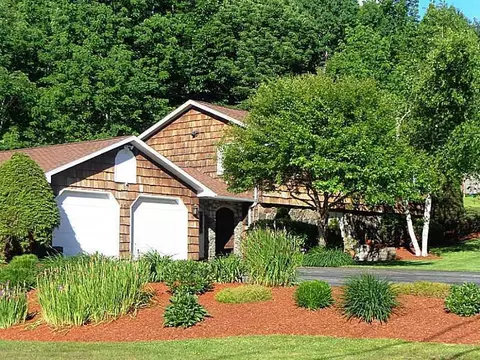 155 Old Webster Rd, Lewiston, ME 04240 photo 1