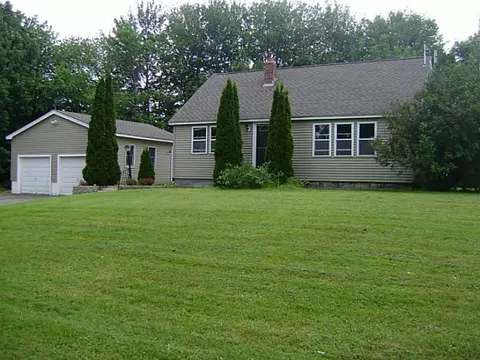 16 Mcdougal Dr, Hermon, ME 04401 photo 1