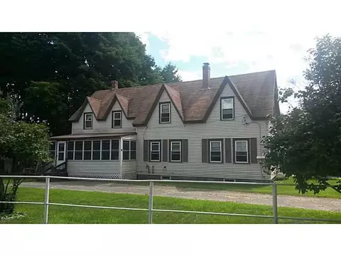 10 Beech St, Orono, ME 04469 photo 1