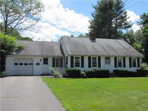 110 Old Winthrop Rd, Augusta, ME 04330 photo 1