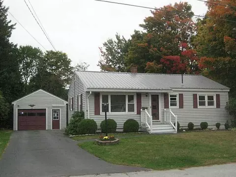 115 Silk St, Brewer, ME 04412 photo 1