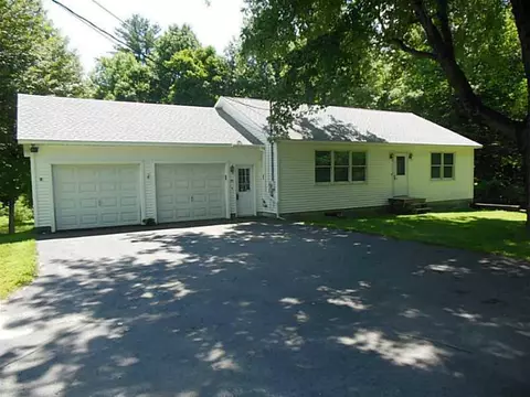 231 Thundercastle Rd, Readfield, ME 04355 photo 1