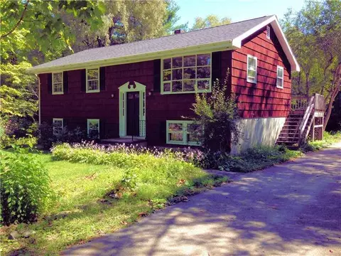 401 Chicopee Rd, Buxton, ME 04093 photo 1