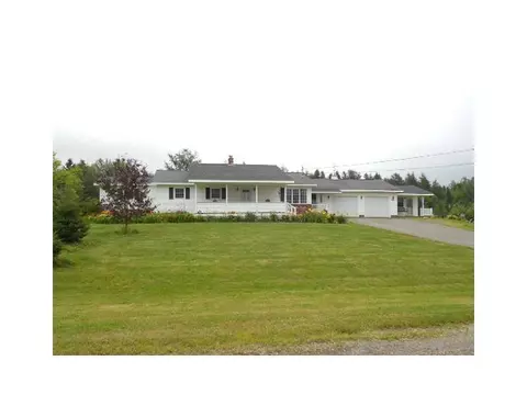 103 E Ridge Rd, Mars Hill, ME 04758 photo 1