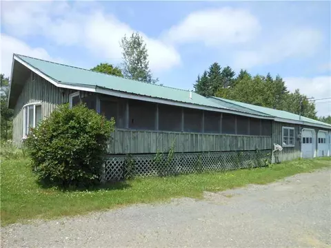 1123 Mapleton Rd, Mapleton, ME 04757 photo 1