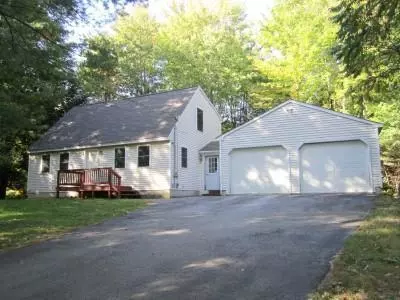 102 Johnson St, Limerick, ME 04048 photo 1