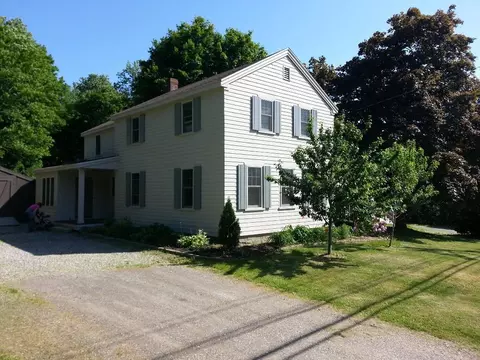 1065 Main St, Waldoboro, ME 04572 photo 1