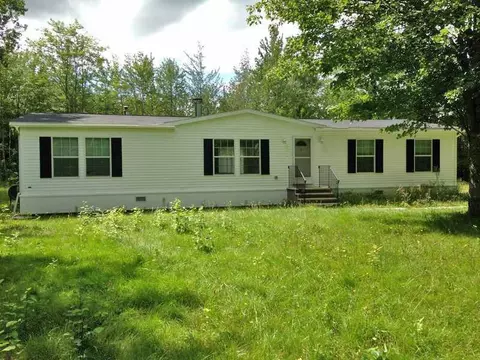 880 Avenue Rd, Exeter, ME 04435 photo 1