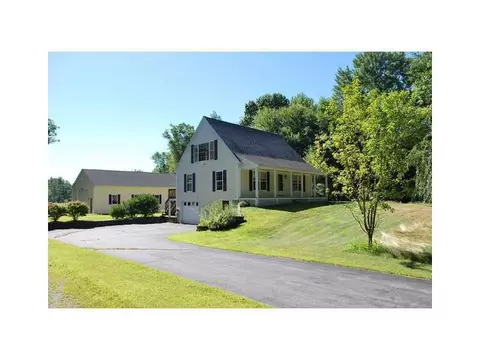 94 Guinea Rd, Berwick, ME 03901 photo 1