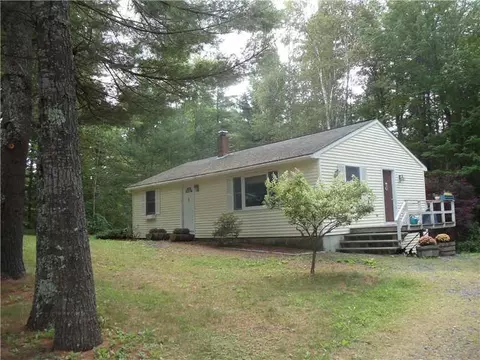 2058 Eastern Rd, Warren, ME 04864 photo 1